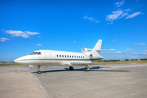 Dassault Falcon 900