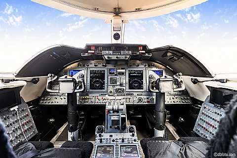 2011 Learjet 60XR (N95CE)