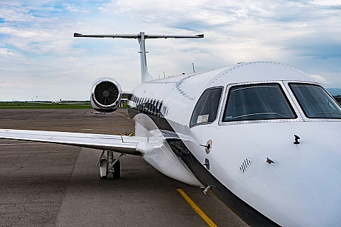 2011 Embraer Legacy 650 (UP-EM028)
